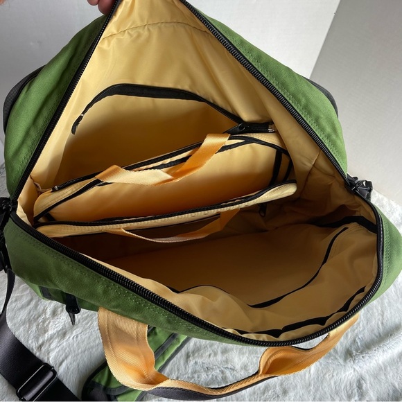 Puma Green Messenger Large Bag with Black and Yellow Accents - Picture 9 of 17